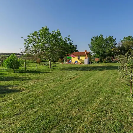 Beautiful In Appartement Pula