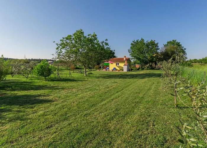 Beautiful In 아파트 풀라